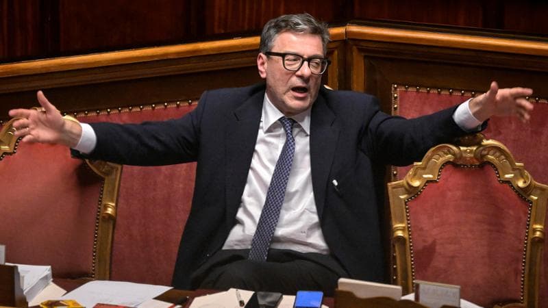 Question time al Senato: Piantedosi e Giorgetti spiegano la linea del governo Question time al Senato con Piantedosi e Giorgetti
