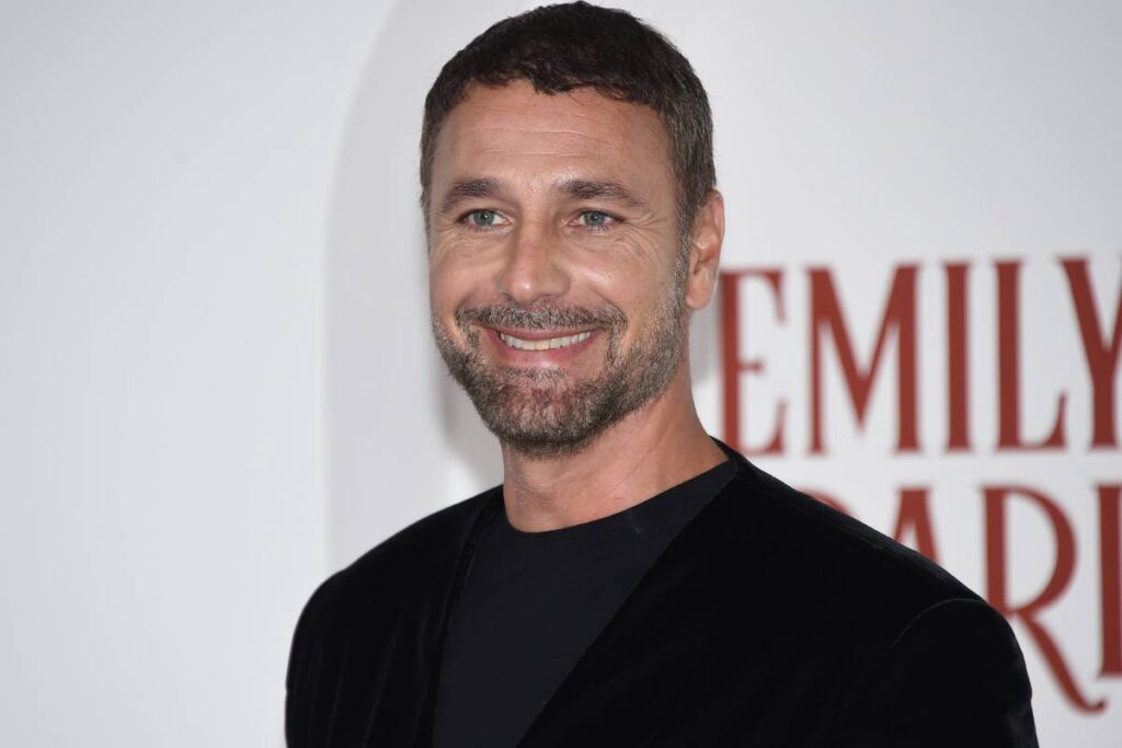 Raoul Bova: “Gli audio rubati? Oggi si vuole distruggere qualcuno”, lo sfogo in tv che accende il dibattito Raoul Bova a Domenica In parla degli audio rubati