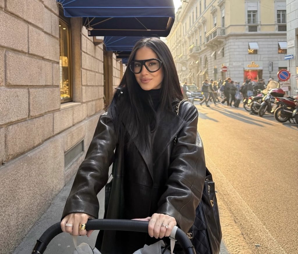 Giulia De Lellis parla della maternità sui social