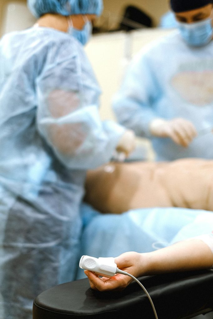 33enne sopravvive 48 ore senza polmoni grazie a un intervento medico straordinario