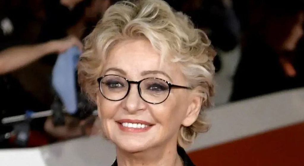 Enrica Bonaccorti conduttrice televisiva italiana icona tv anni 80