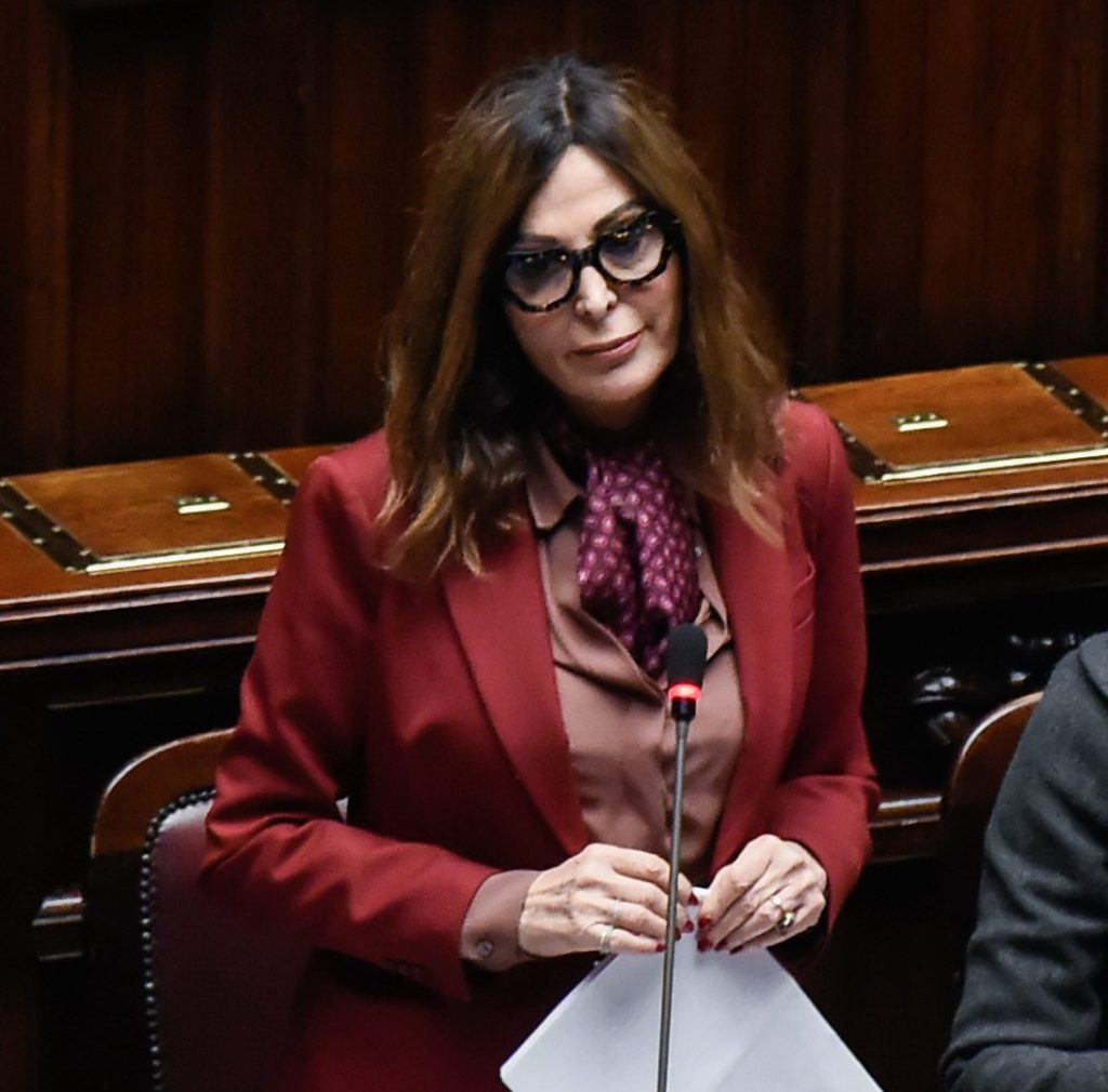 Daniela Santanchè dimissioni ministra del turismo