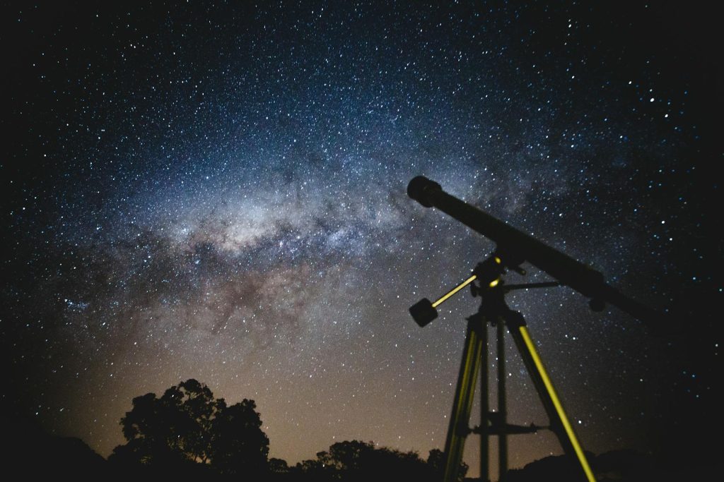 Oroscopo 3 febbraio previsioni segno per segno