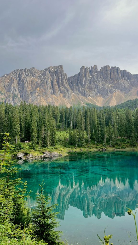 Dove andare a Pasqua 2026: mete top, borghi e viaggi low cost da prenotare subito dove andare a Pasqua 2026 mete viaggio Italia e natura