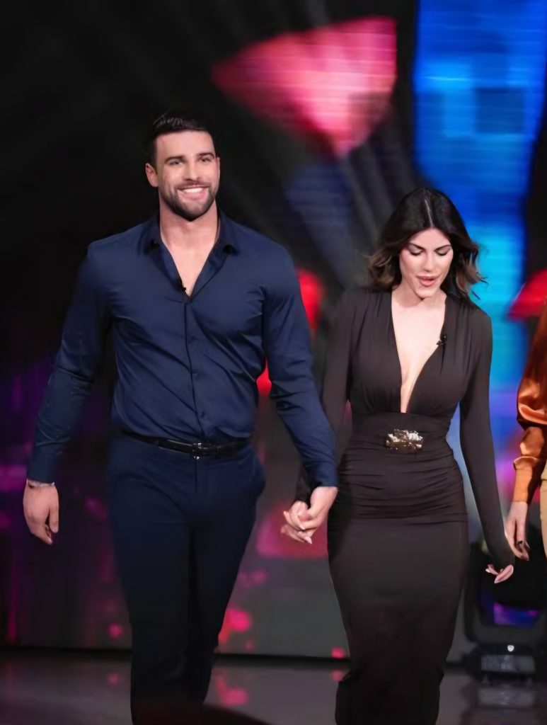 Flavio Ubirti e Nicole Belloni si sono lasciati dopo meno di due mesi