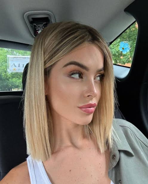 Sophie Codegoni nuovo fidanzato: chi è Luca Baronchelli Sophie Codegoni con il nuovo fidanzato paparazzati insieme