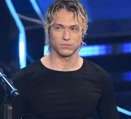X Factor 2026, Irama verso la giuria: il possibile addio di Achille Lauro e la strategia dietro il nuovo volto del talent irama possibile giudice x factor 2026