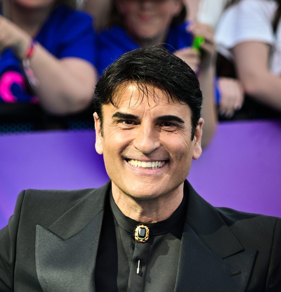 Eurovision 2026, boato per Sal Da Vinci a Vienna: l’ovazione del pubblico accende il sogno dell’Italia in finale Sal Da Vinci all’Eurovision 2026 di Vienna con il brano Per sempre sì