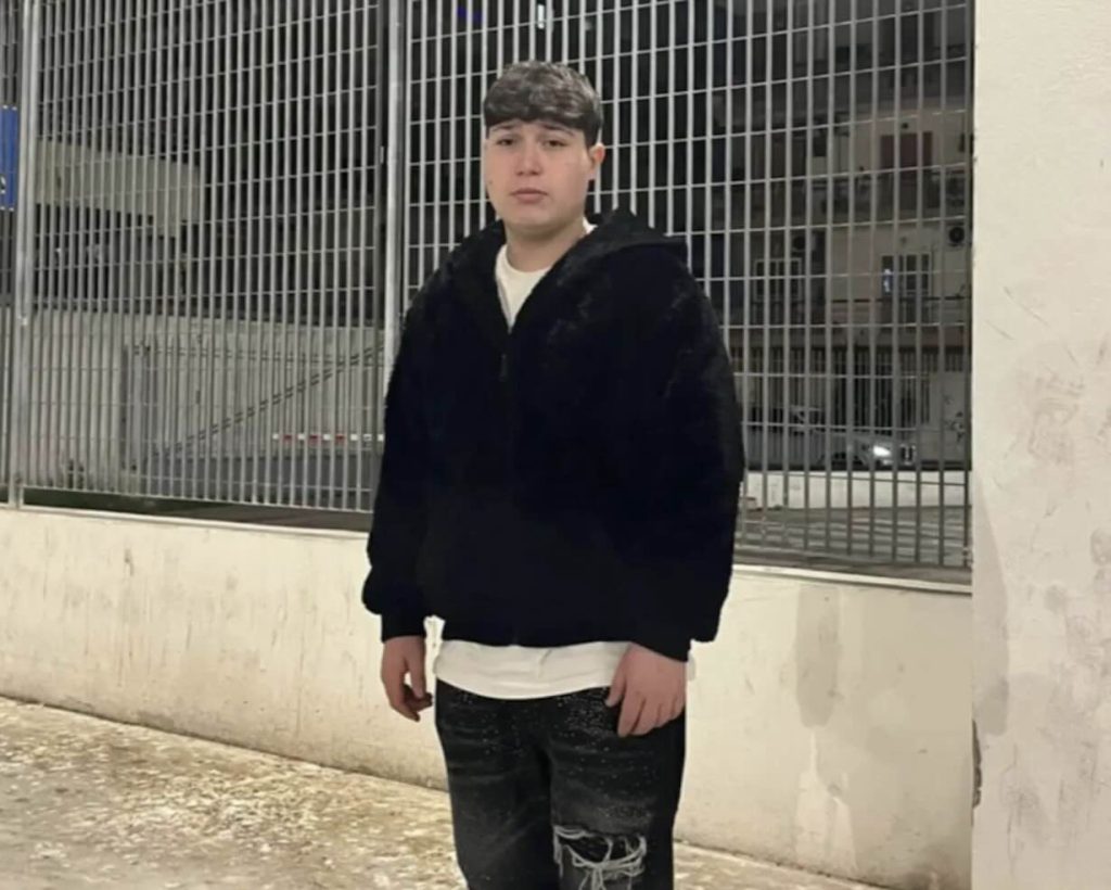 Adriano D’Orsi morto a 16 anni dopo un gelato a Casoria: autopsia e indagini sulle allergie Adriano D’Orsi morto a 16 anni dopo aver mangiato un gelato a Casoria