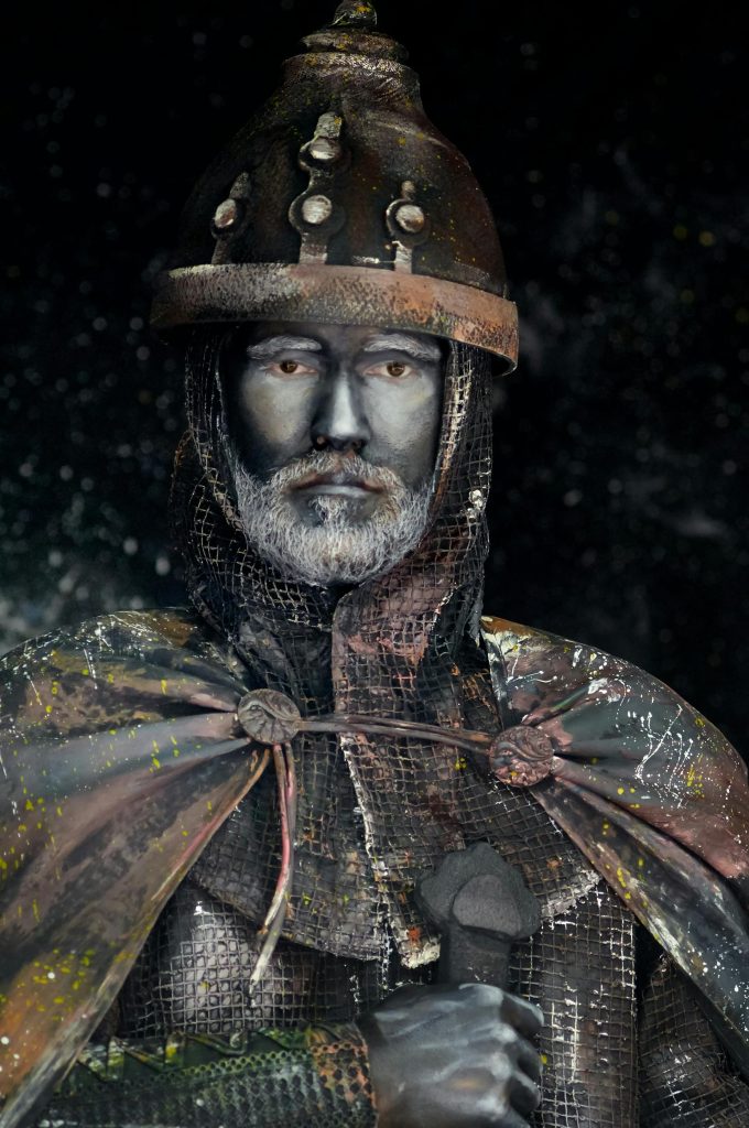 Chi era davvero Re Artù? Il mistero del sovrano leggendario che continua ancora oggi a dividere gli storici re artù leggenda camelot excalibur