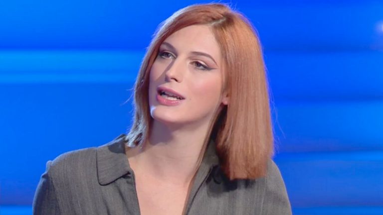 Carly Tommasini, chi è: età, prima e dopo, fidanzato, transizione, Isola dei Famosi, Instagram e cosa fa oggi