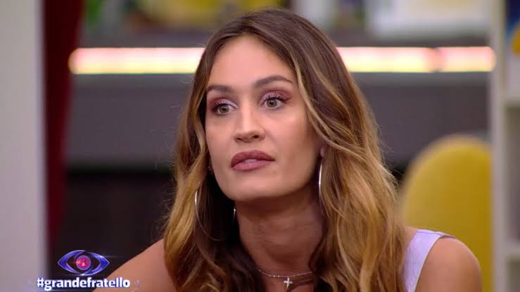 Chi è Helena Prestes: età, Grande Fratello, Javier Martinez, Isola dei Famosi e vita privata Helena Prestes concorrente del Grande Fratello legata a Javier Martinez