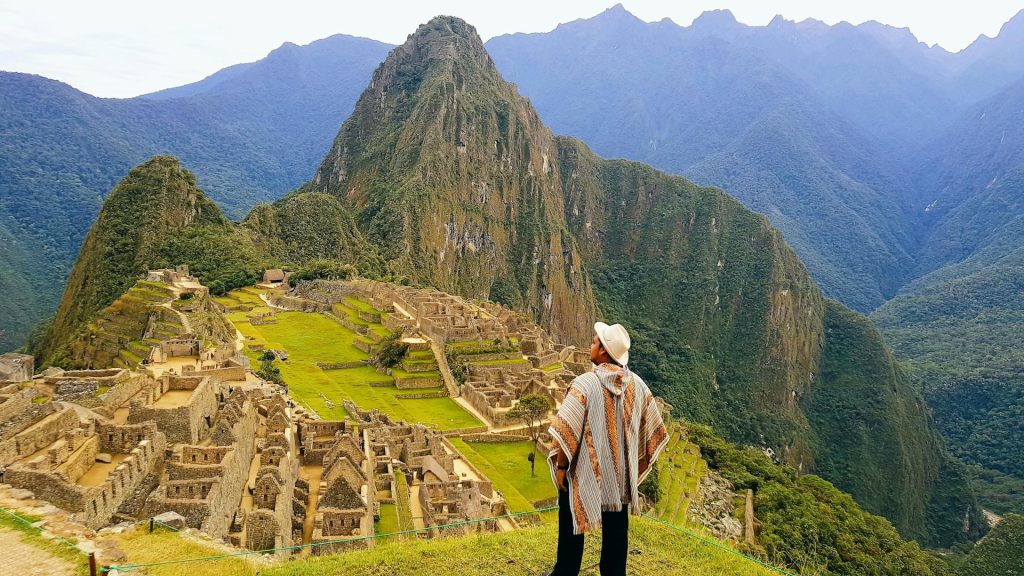 Machu Picchu in Perù, antica città perduta degli Inca tra le montagne delle Ande