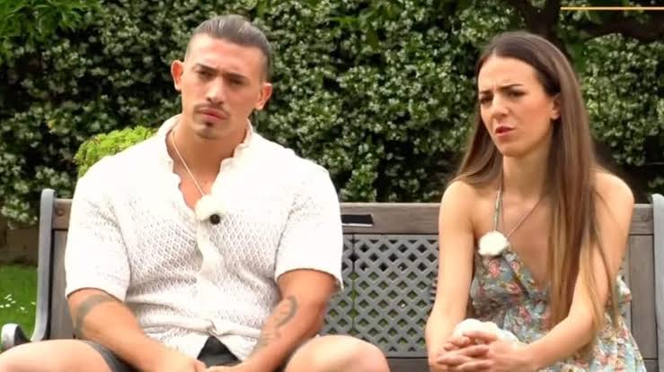Sonia B di Temptation Island, chi è: età, lavoro, Simone Margagliotti, il figlio Gabriel e cosa è successo dopo Sonia B di Temptation Island con Simone Margagliotti e il figlio Gabriel