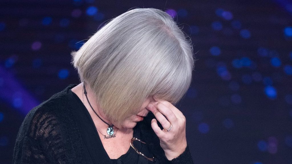 Morena Corbellini a Verissimo parla della sentenza per la figlia Aurora Tila