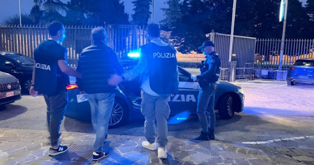 Luciano Donadio arrestato a Vicenza: finita la fuga del boss dei Casalesi di Eraclea, deve scontare 30 anni Luciano Donadio arrestato a Vicenza dalla Polizia di Stato
