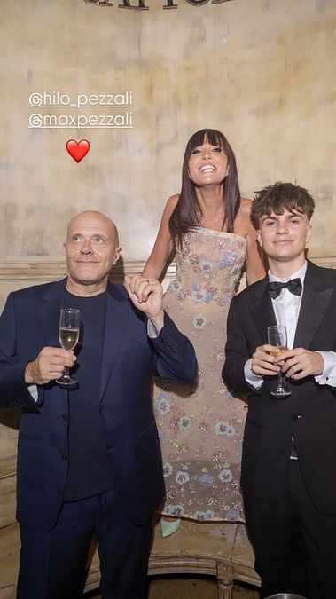 Hilo Pezzali, chi è il figlio di Max: età, chi è la mamma Martina Marinucci e cosa fa oggi Hilo Pezzali con Max Pezzali alla festa per i 18 anni